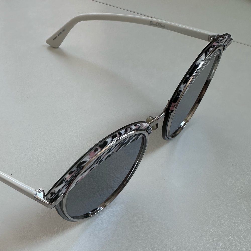Christian Dior Offset1 Sunglasses - Picture 10 of 10